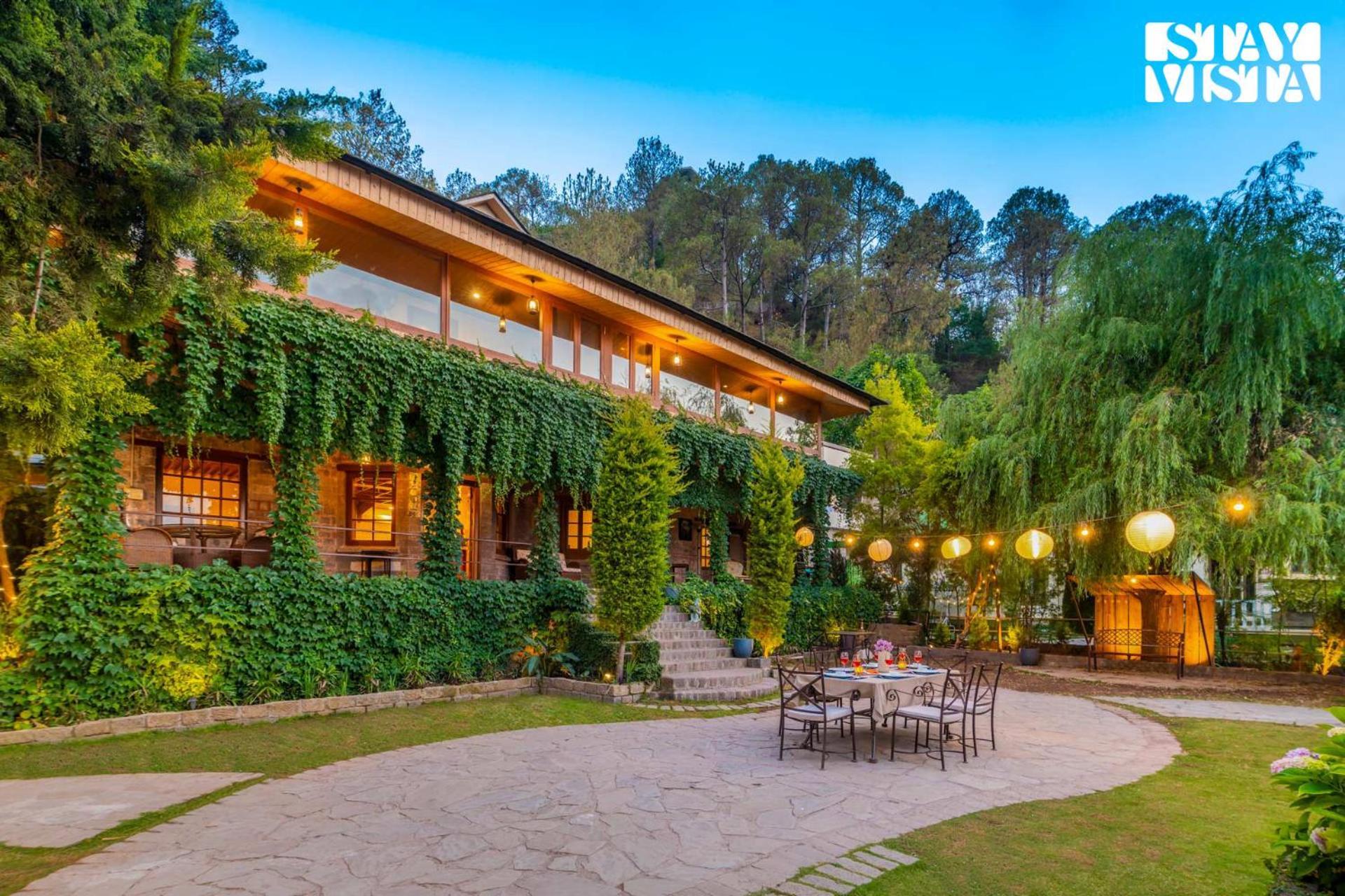 Stayvista At Sylvana Villas With Lawn, Bbq And Jacuzzi Kasauli Kültér fotó