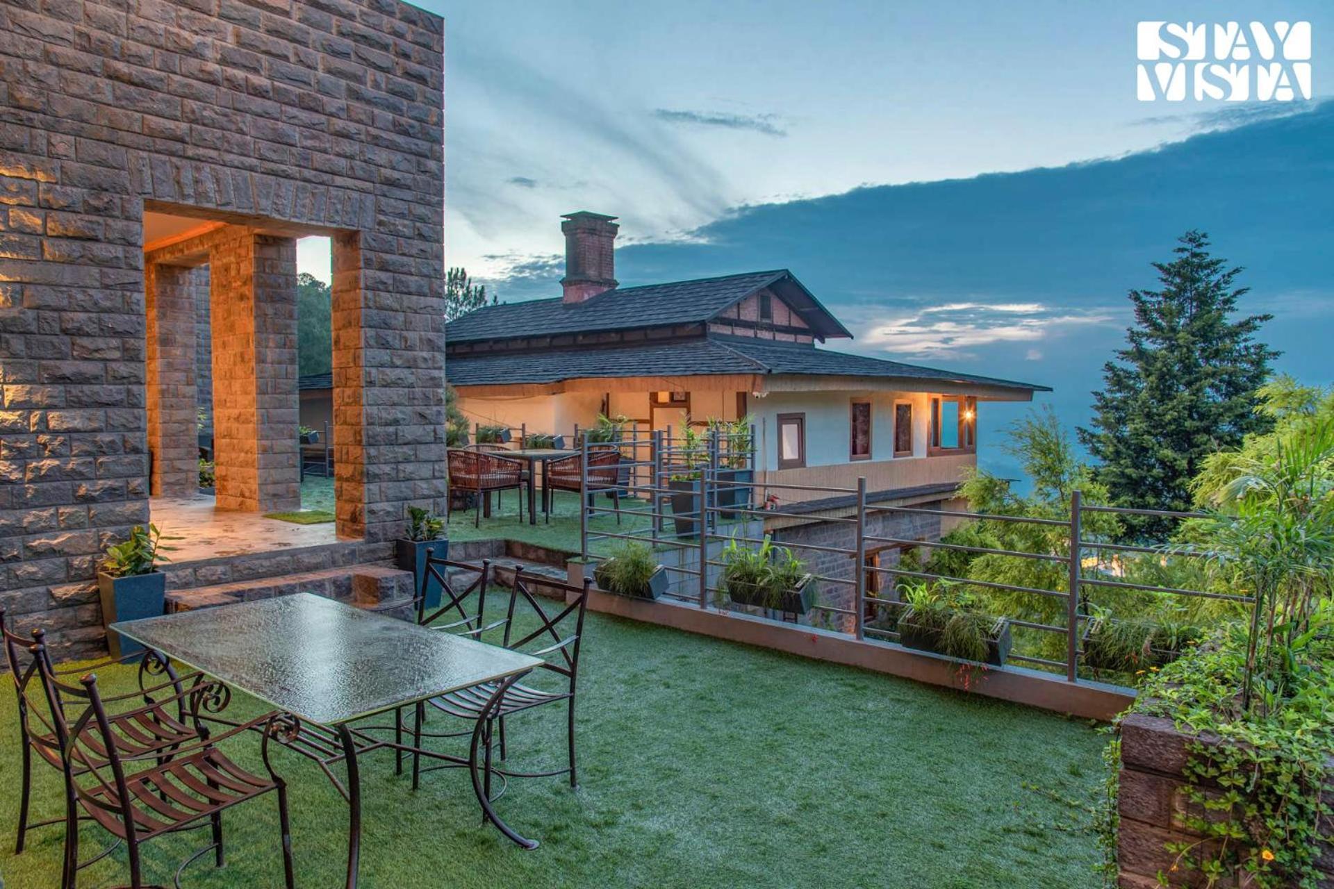 Stayvista At Sylvana Villas With Lawn, Bbq And Jacuzzi Kasauli Kültér fotó